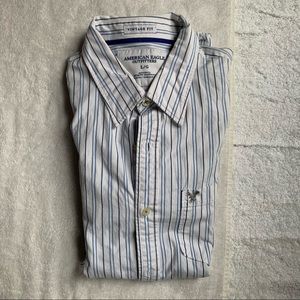 Blue Plaid American Eagle Men’s Button Down Shirt